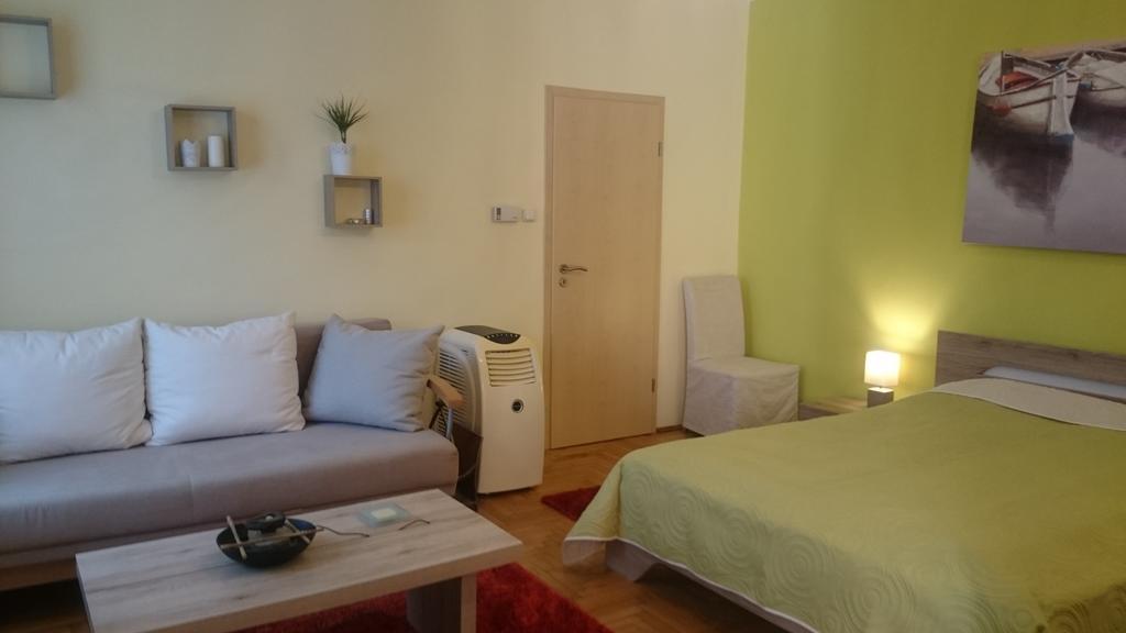 Delibab Apartment Budapest Zimmer foto